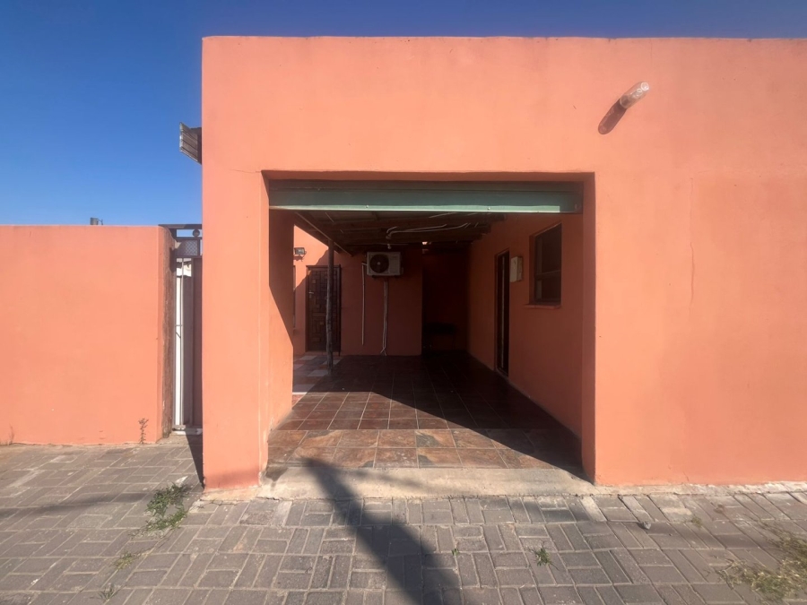 2 Bedroom Property for Sale in Wells Estate Eastern Cape